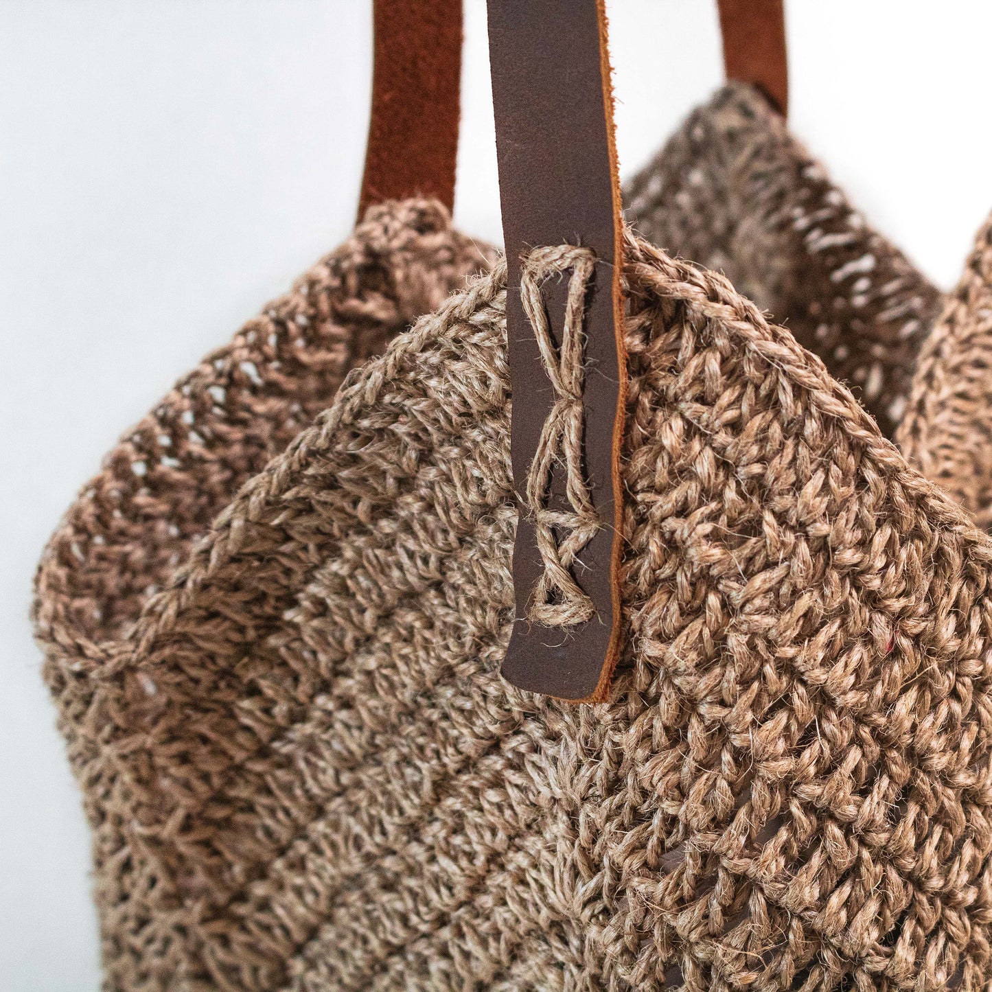 LONG JUTE & LEATHER BAG