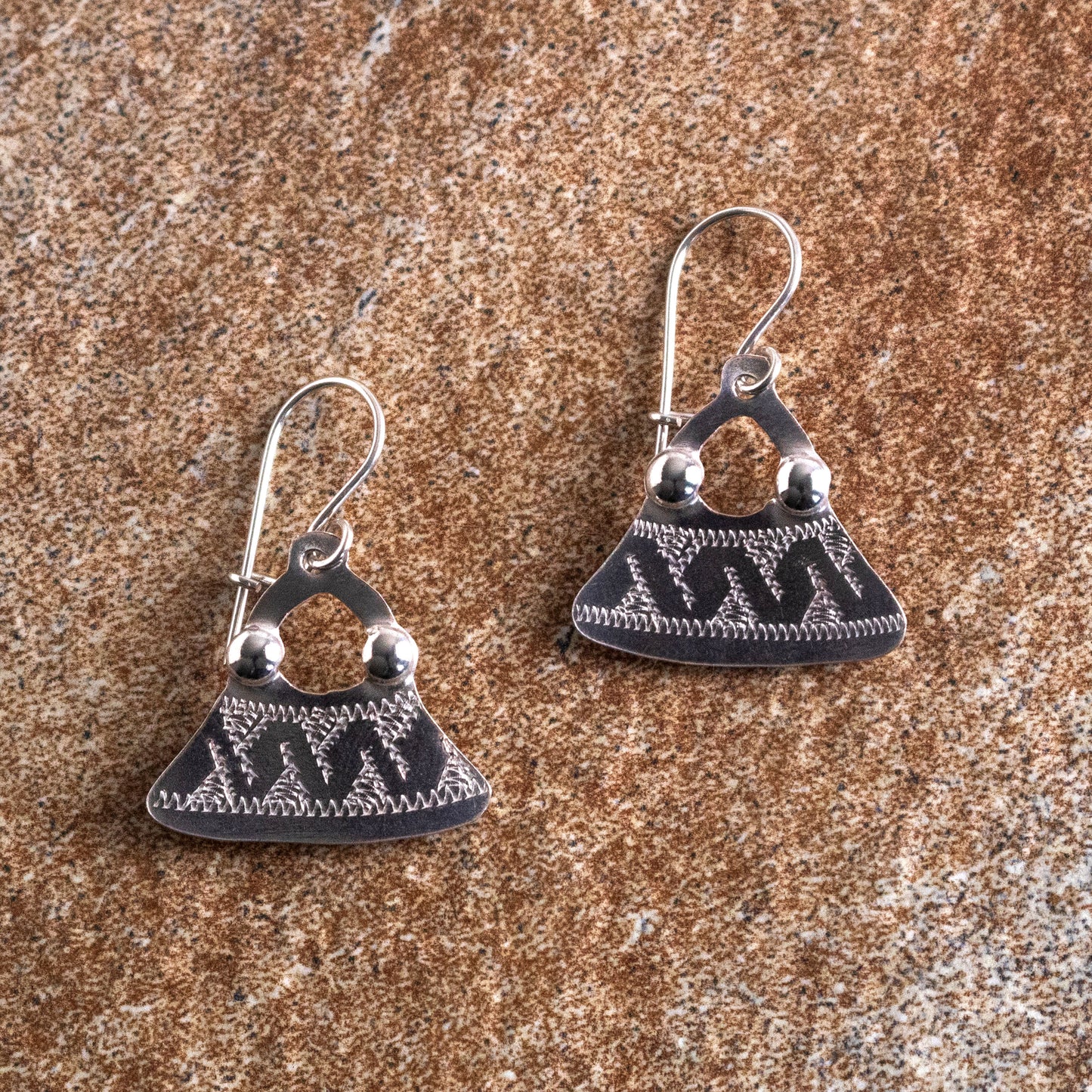 SILVER EARRINGS - TEXTURED